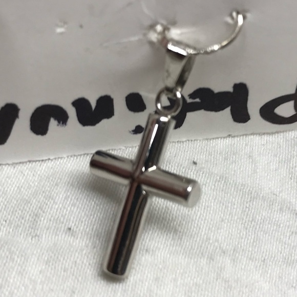 New Platinum Cross Pendant - Picture 2 of 8